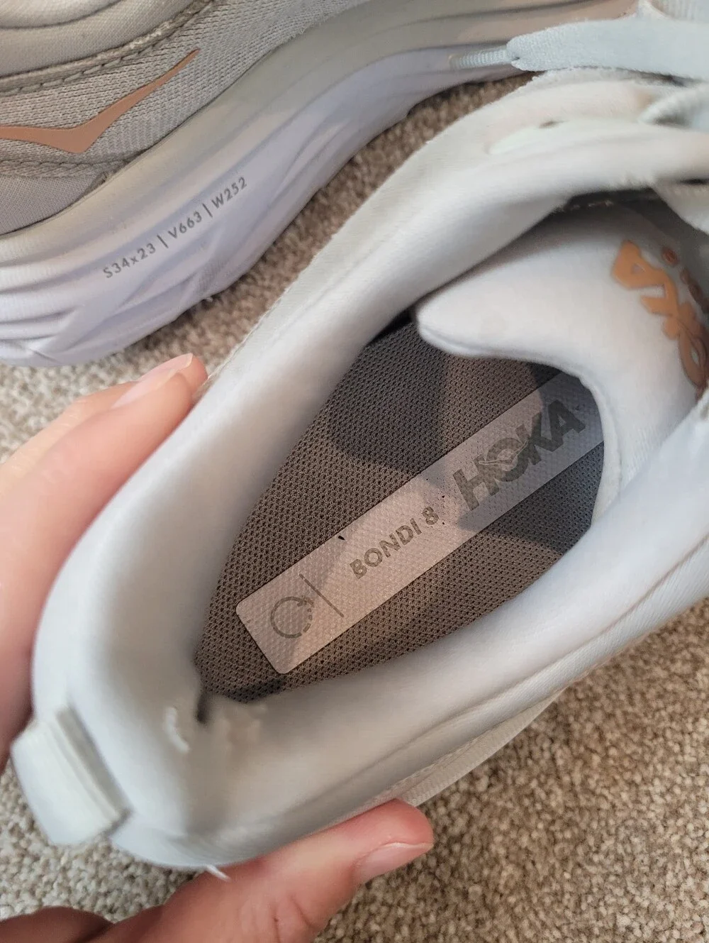 Hoka One One Bondie 8 Womens Grey Running Shoes Size 7.5